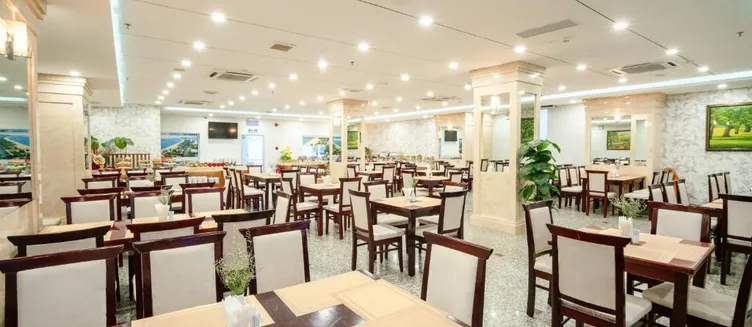 Фото отеля Galliot Hotel