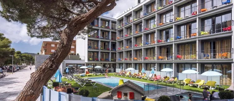 Фото отеля Hotel GHT Sa Riera