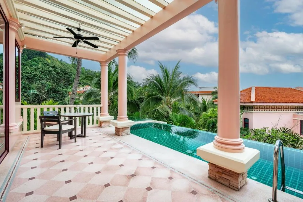 Centara Grand Beach Resort Phuket фото 38