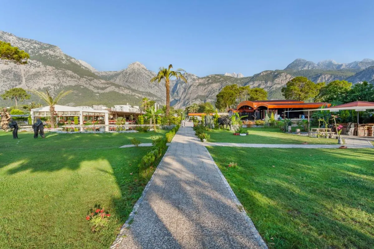 Club Hotel Belpinar фото 70