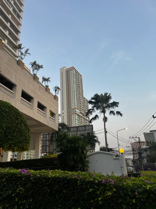 Pattaya Modus Beachfront Resort фото 38
