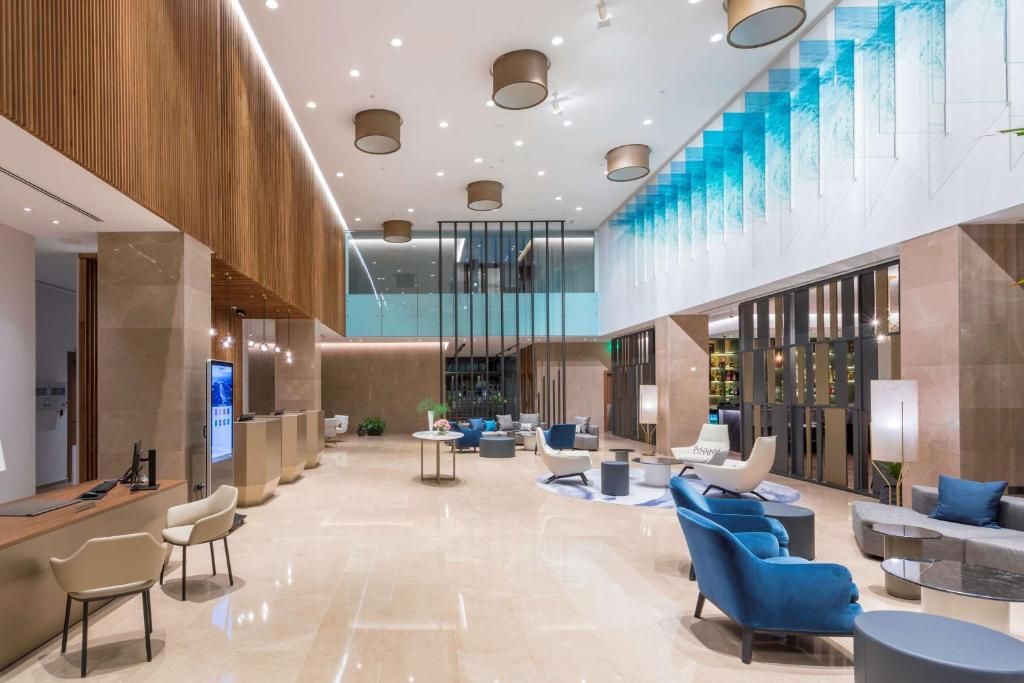 Radisson Blu Hotel, Larnaca фото 2