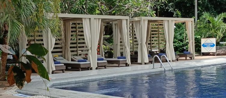 Фото отеля Let's Hyde Pattaya Resort & Villas