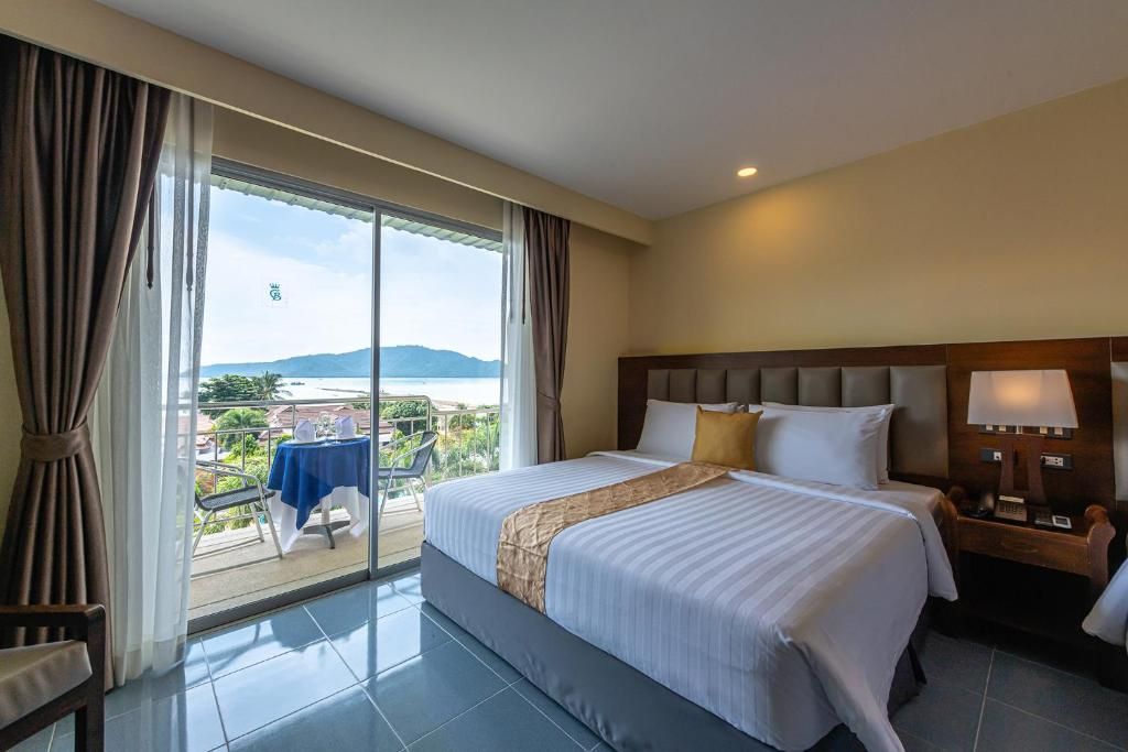 Blue Beach Grand Resort & Spa фото 2