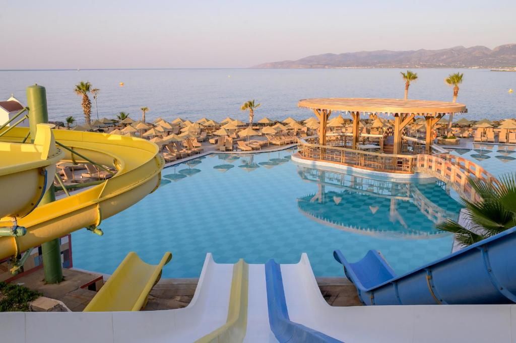 Eri Beach & Village Hotel фото 60