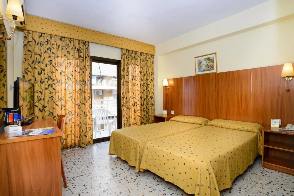 Hotel Mareny Benidorm фото 1