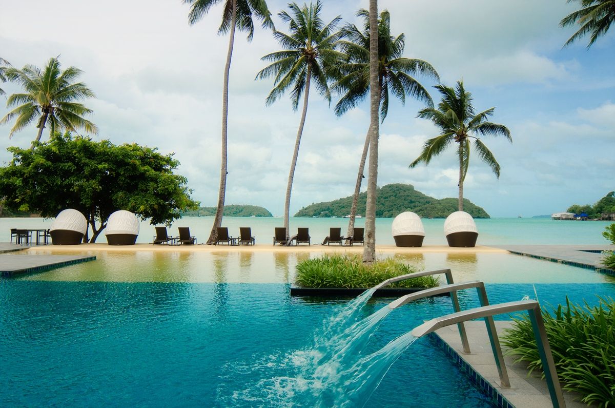 Phuket Panwa Beachfront Resort фото 6