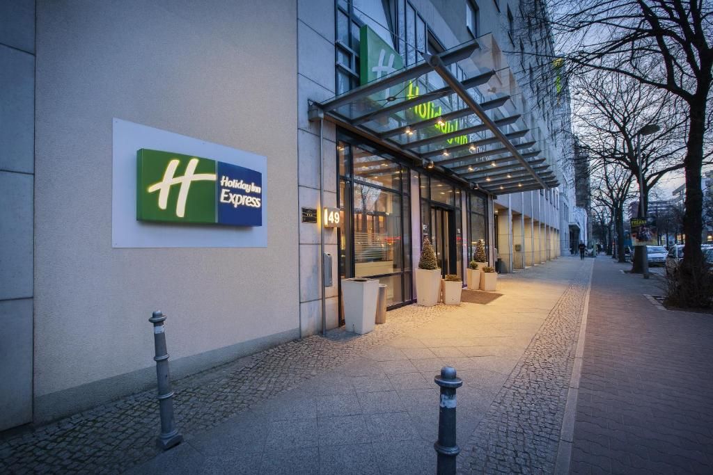 Holiday Inn Express Berlin City Centre, an IHG Hotel фото 30