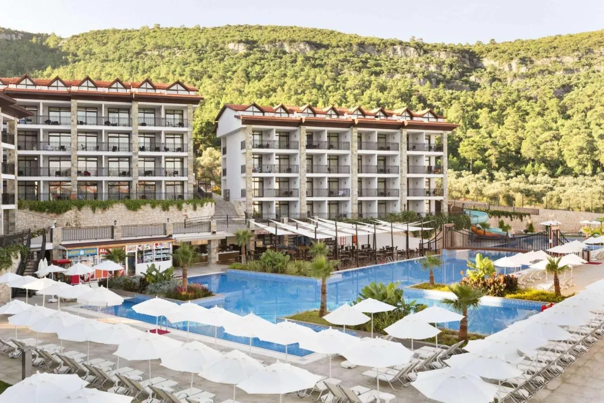 Ramada Resort by Wyndham Akbuk фото 3