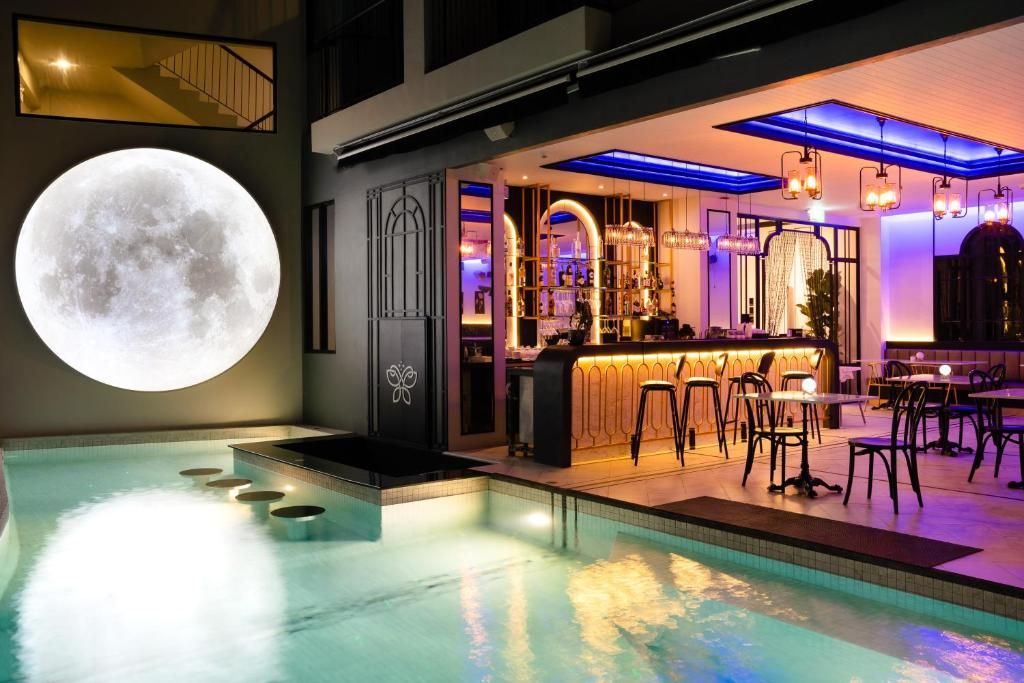 Ratri Hotel Phuket Old Town фото 11