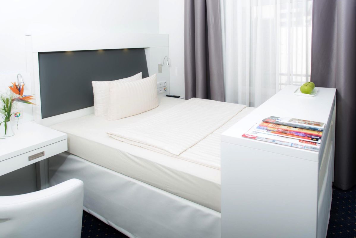 Clarion Collection Hotel Frankfurt Central Station фото 1