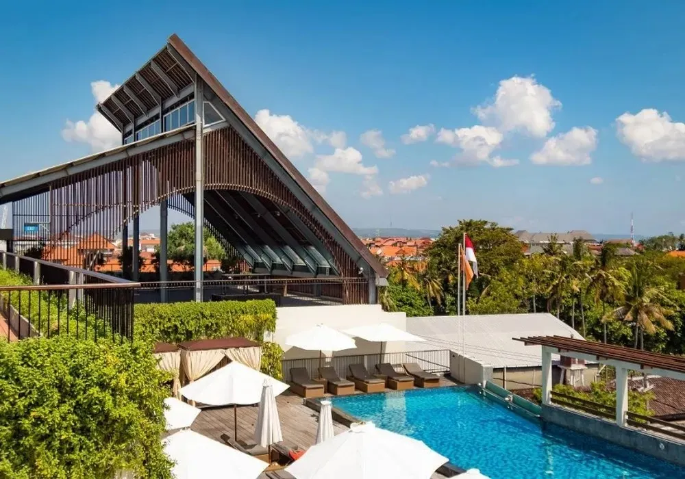 The One Legian Hotel фото 1