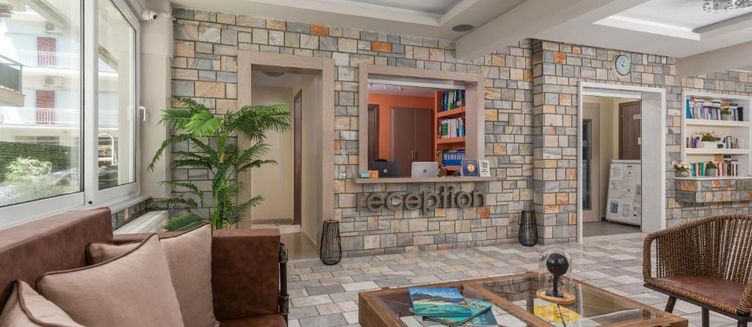Фото отеля Ouzas Hotel