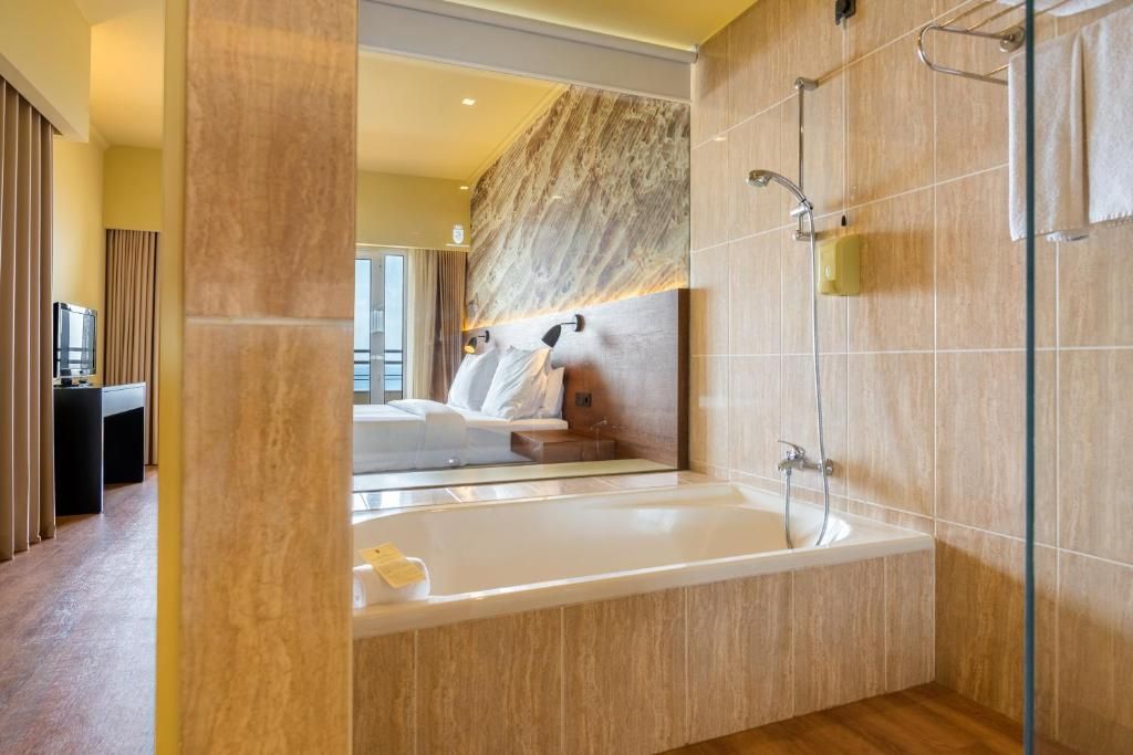 Calheta Beach - Savoy Signature фото 3