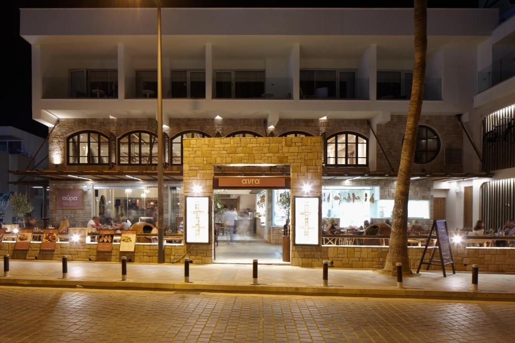 Melpo Antia Hotel & Suites фото 31