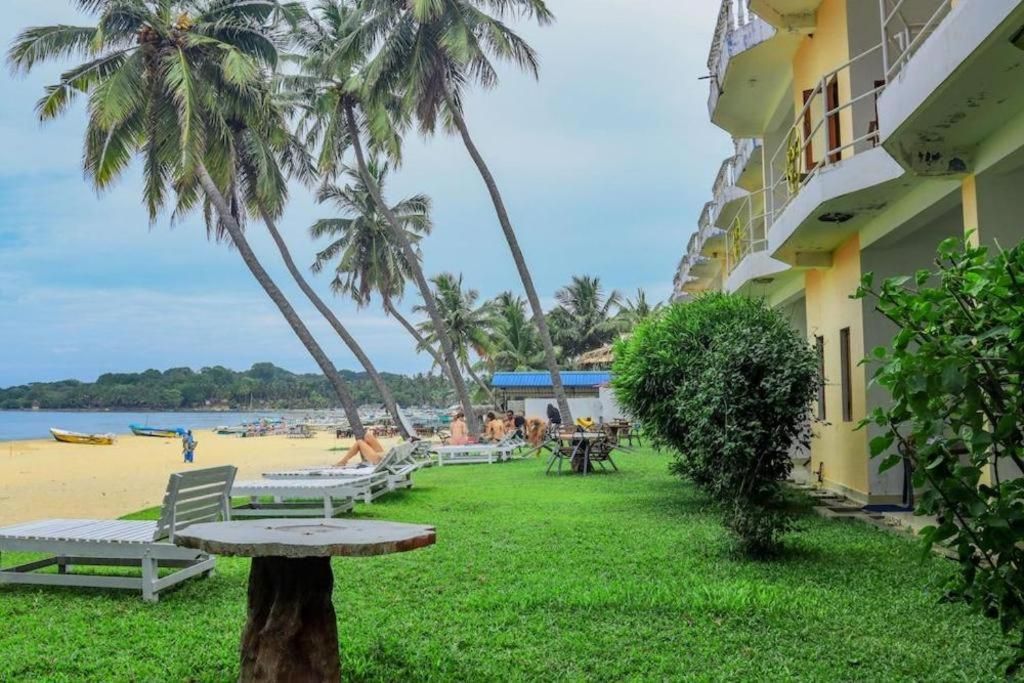 New Tristar Beach Hotel фото 40