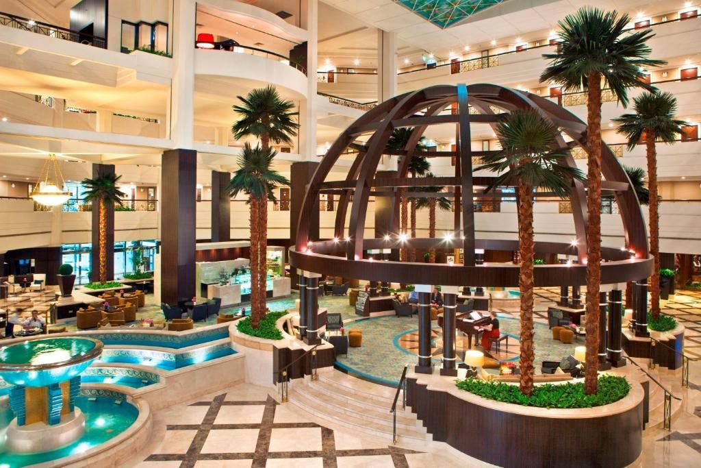 Mövenpick Grand Al Bustan фото 7