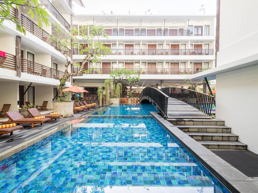 Sun Island Hotel & Spa Kuta фото 8