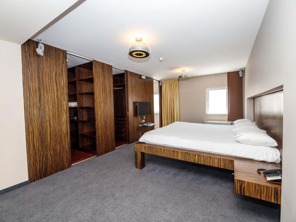 Ibis Praha Old Town фото 32