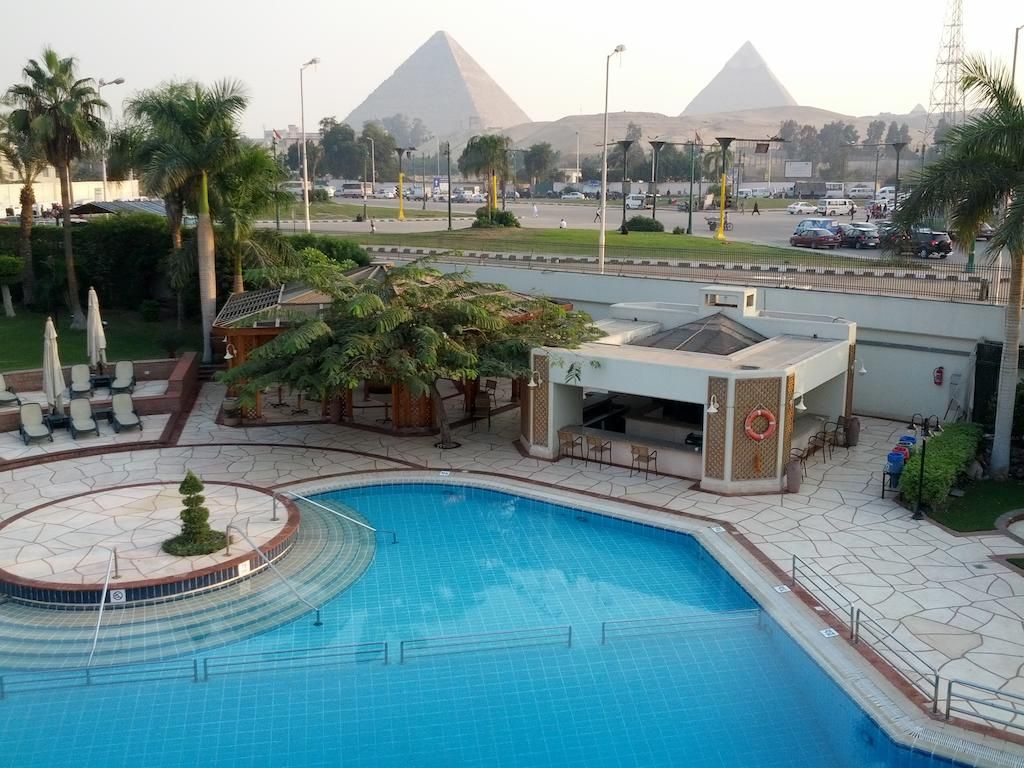Mercure Cairo Le Sphinx Hotel фото 5