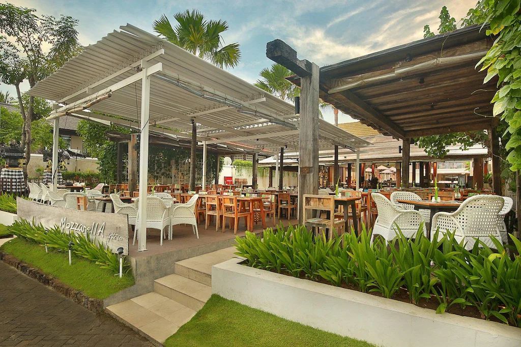 The Bandha Hotel & Suites фото 8