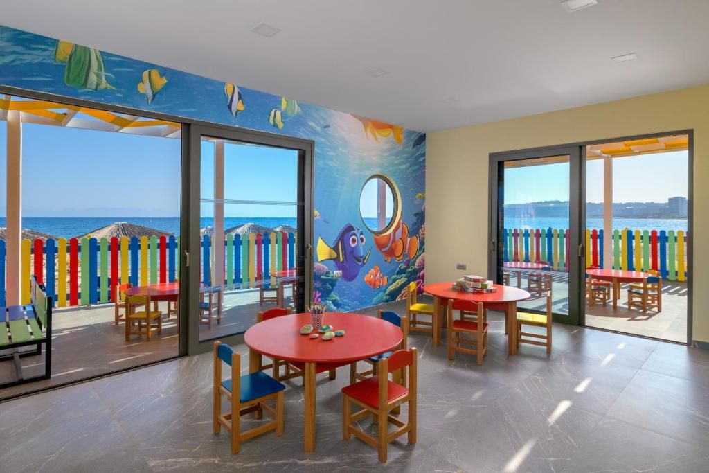 Avra Beach Resort Hotel & Bungalows фото 44