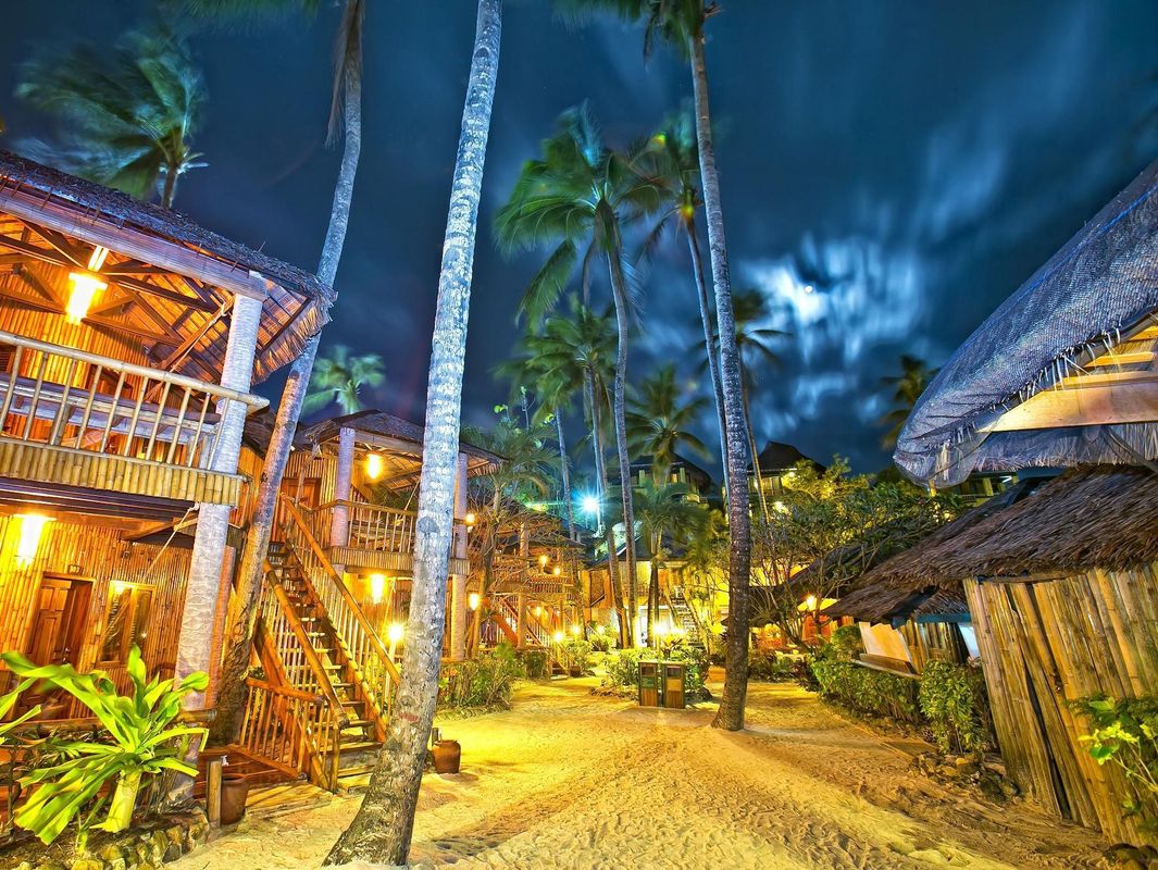 Fridays Boracay фото 21