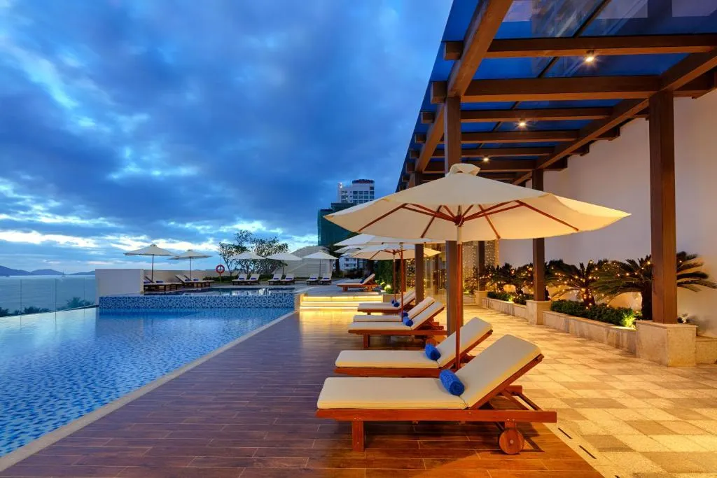 Vinpearl Condotel Beachfront Nha Trang фото 27