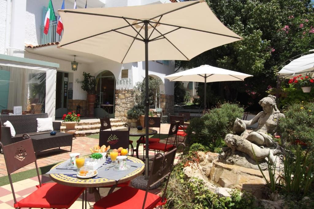 Hotel Le Pre Catelan фото 26