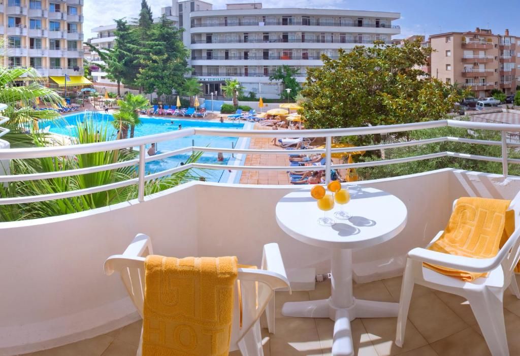 Hotel GHT Oasis Tossa & SPA фото 89