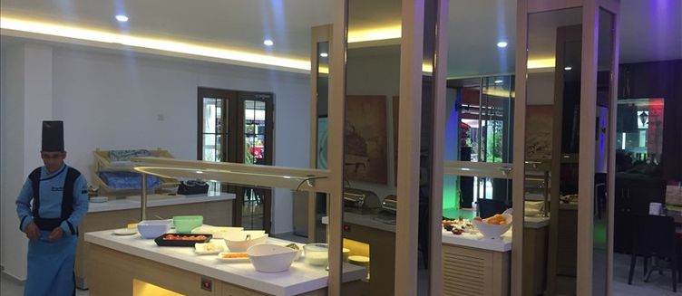 Фото отеля Miray Hotel