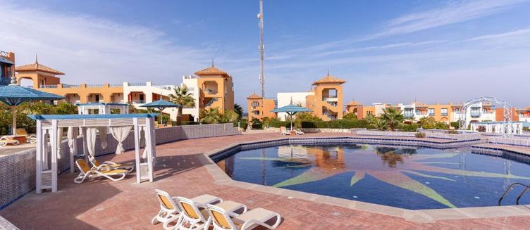 Фото отеля Faraana Heights Resort