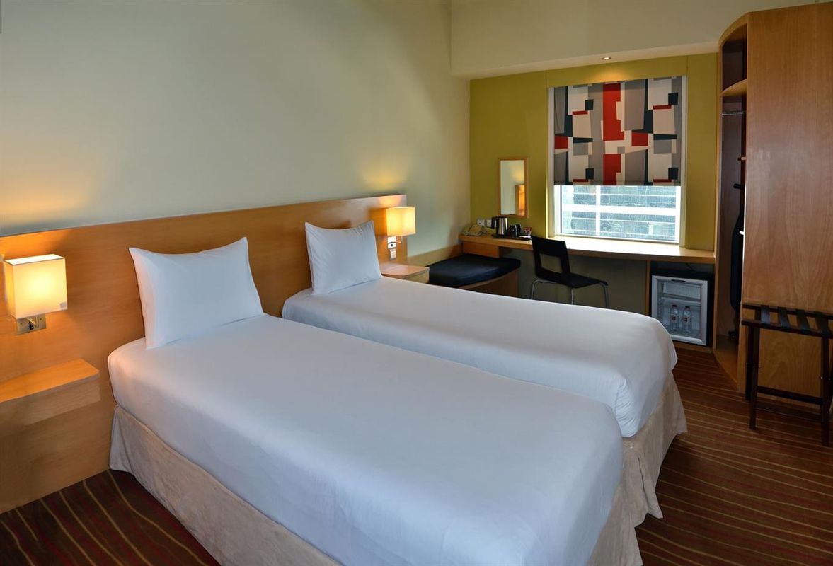 Ibis Dubai Al Rigga фото 37