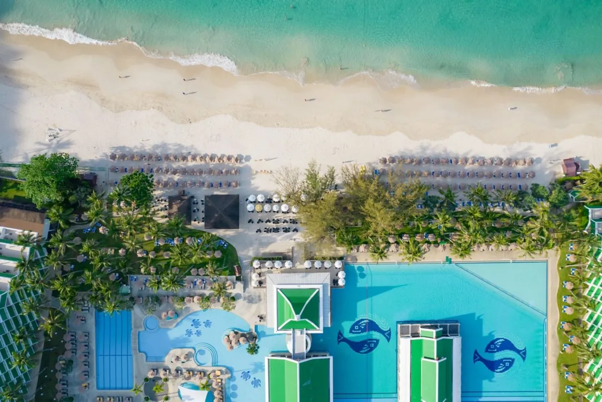 Le Meridien Phuket Beach Resort фото 7