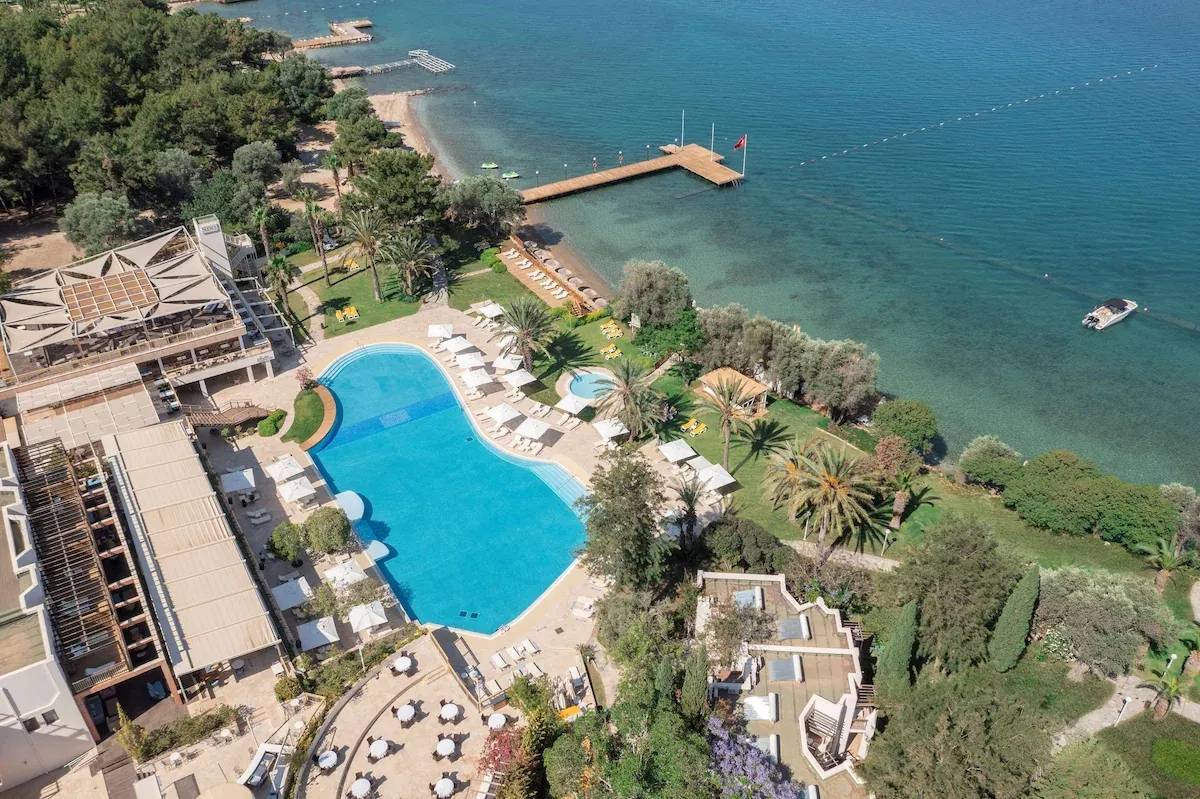 DoubleTree by Hilton Bodrum Isil Club Resort фото 2
