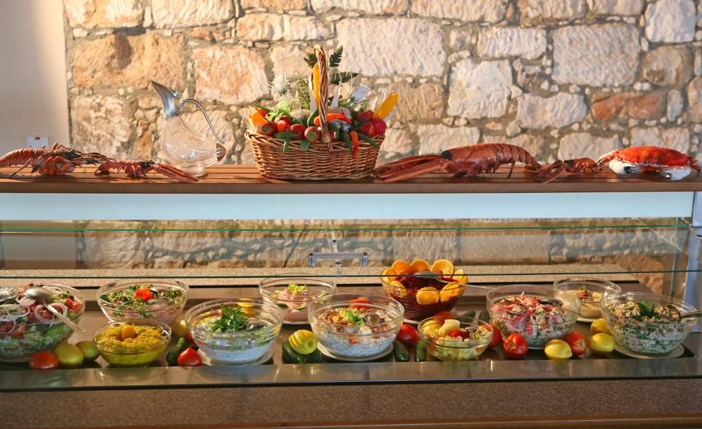 Corallia Beach Hotel фото 12