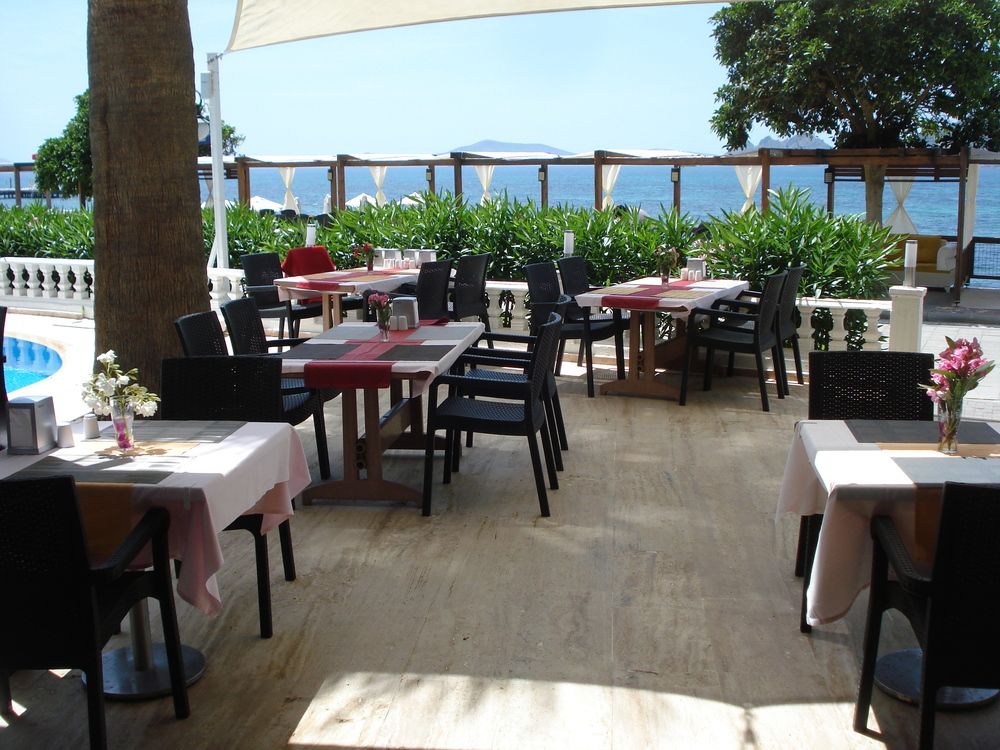 Maxsea Beach Hotel фото 40
