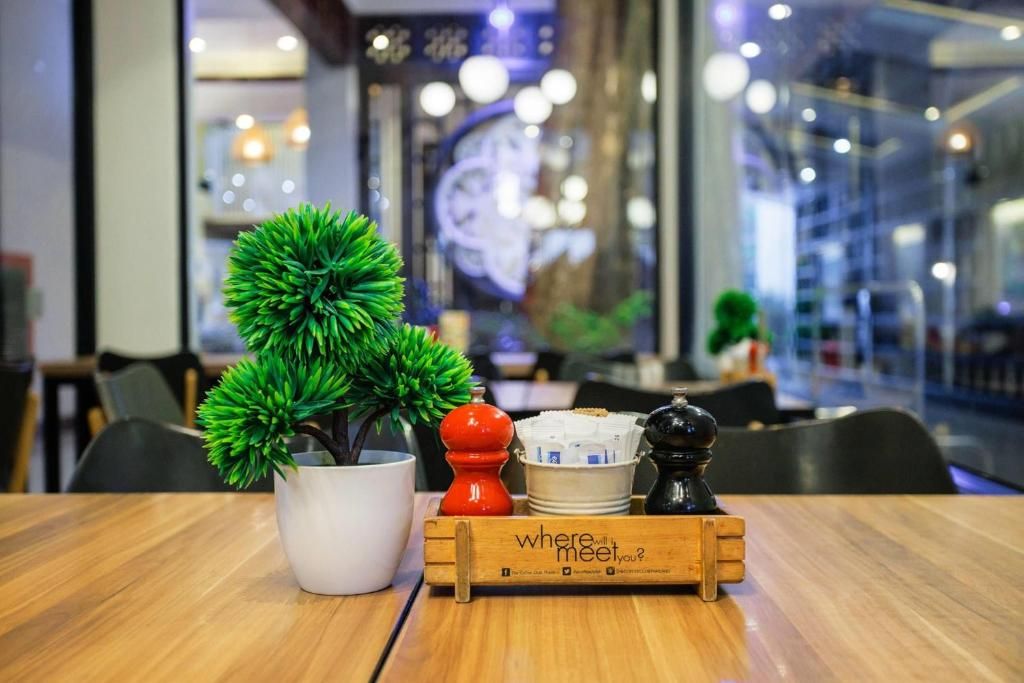 Days Inn by Wyndham Patong Beach Phuket фото 39