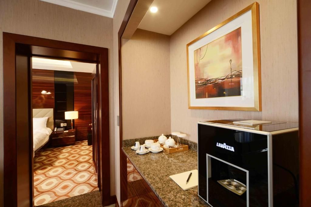 Lotte City Hotel Tashkent Palace фото 16