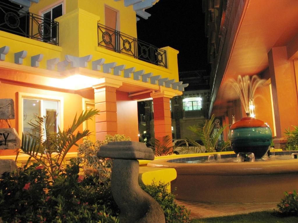 Crown Regency Suites Mactan фото 33