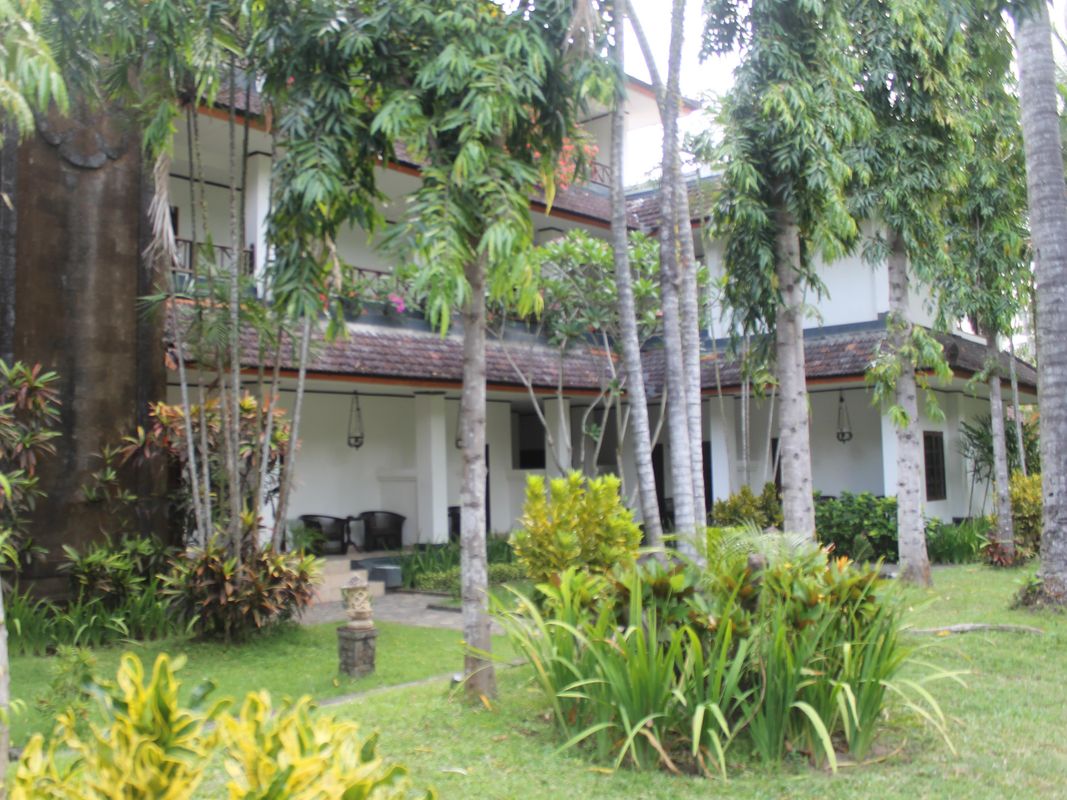 Puri Saron Hotel Senggigi фото 10
