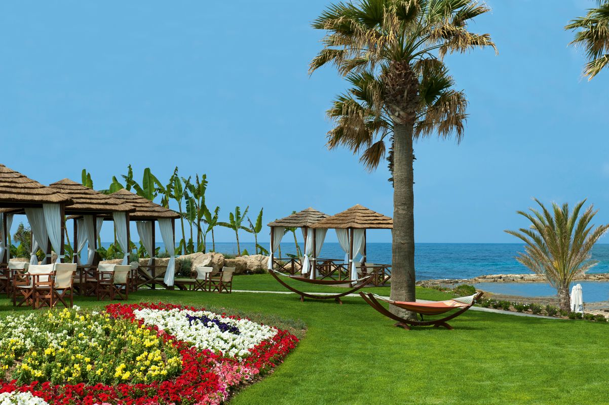 Pioneer Beach Hotel (Adults Only) фото 5