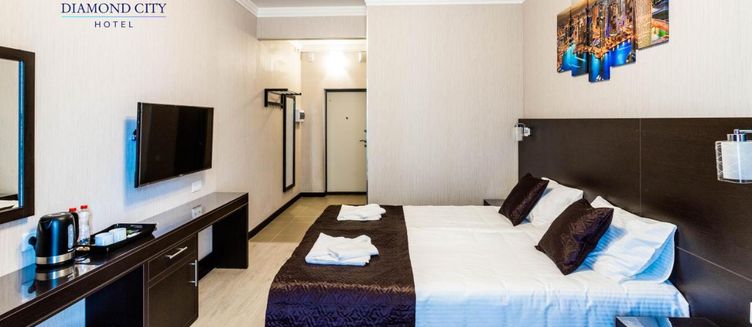 Фото отеля Diamond City