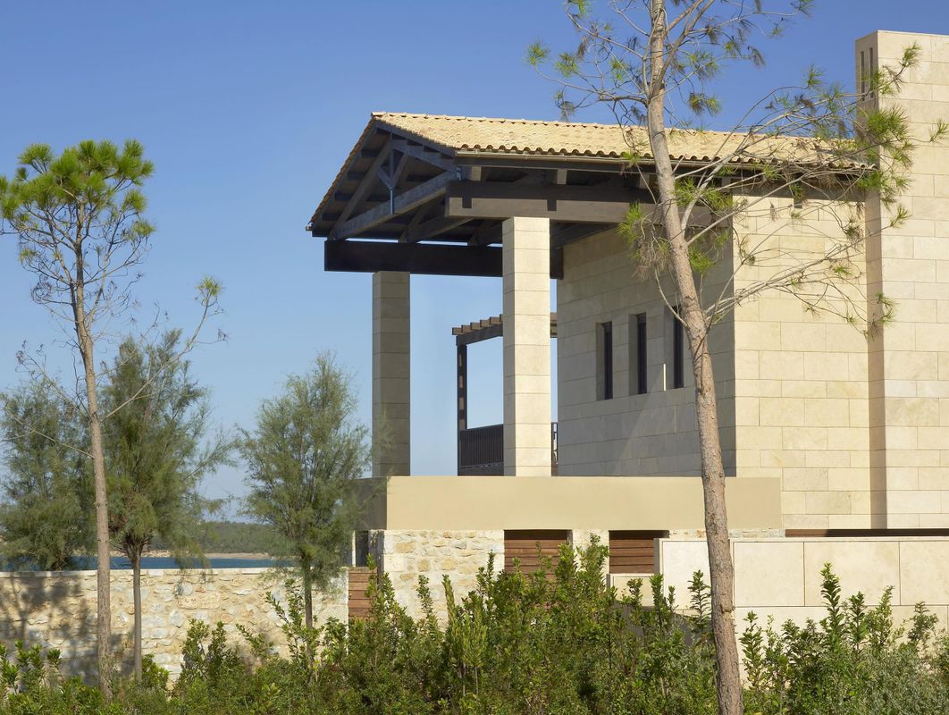 Costa Navarino, The Romanos Resort фото 21