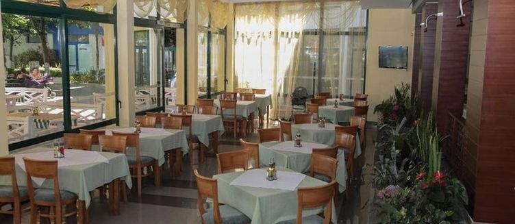 Фото отеля Hotel Slavyanski