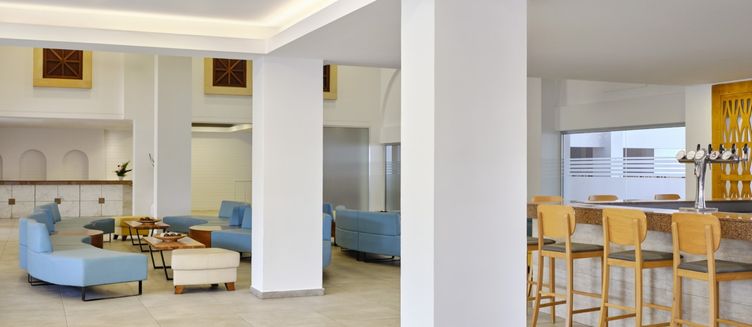 Фото отеля Atlantica Panthea Resort