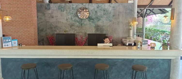 Фото отеля Let's Hyde Pattaya Resort & Villas