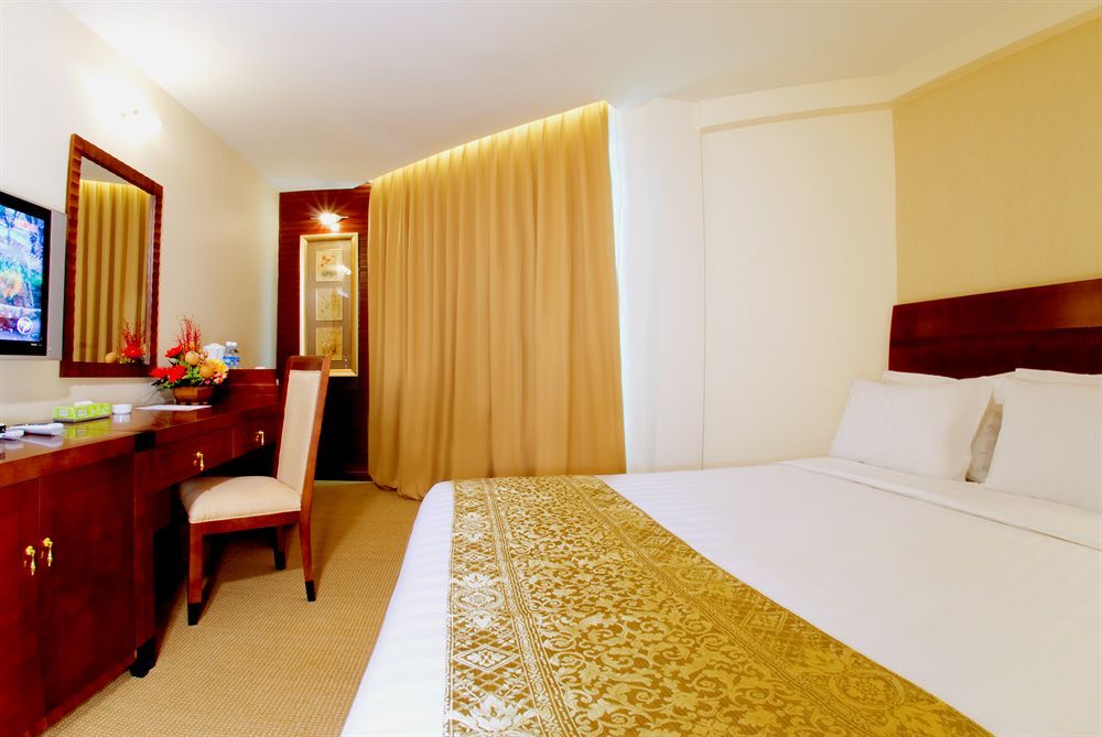 Celyn Hotel City Mall фото 42