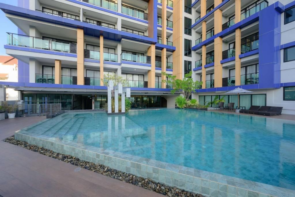 Lewit Hotel Pattaya фото 6