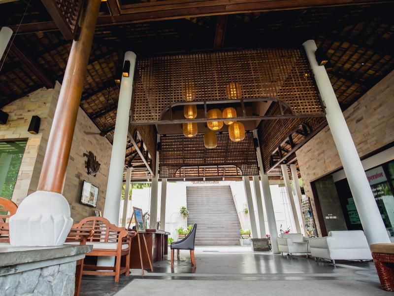 KC Resort & Over Water Villas фото 9